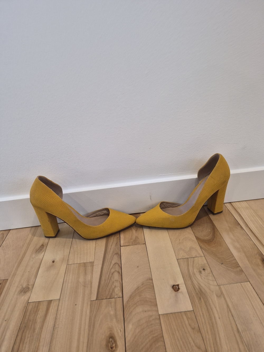 Call It Spring Yellow Pointed-Toe Block Heel Pumps - Picture 5 of 7